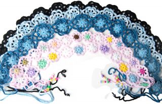 Freebook Crochet Belt in 3 Variants with Croshet Flowers Ladies Girls
